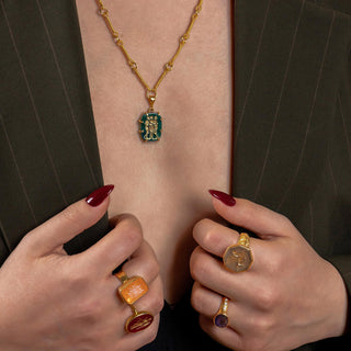 Charites Londra Kolye Ucu